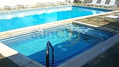 jakuzi-masaj-havuzu-yapimi-1